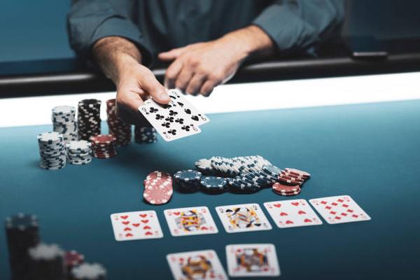 Discover 바카라사이트 추천 for Baccarat Interfaces and Game Modes